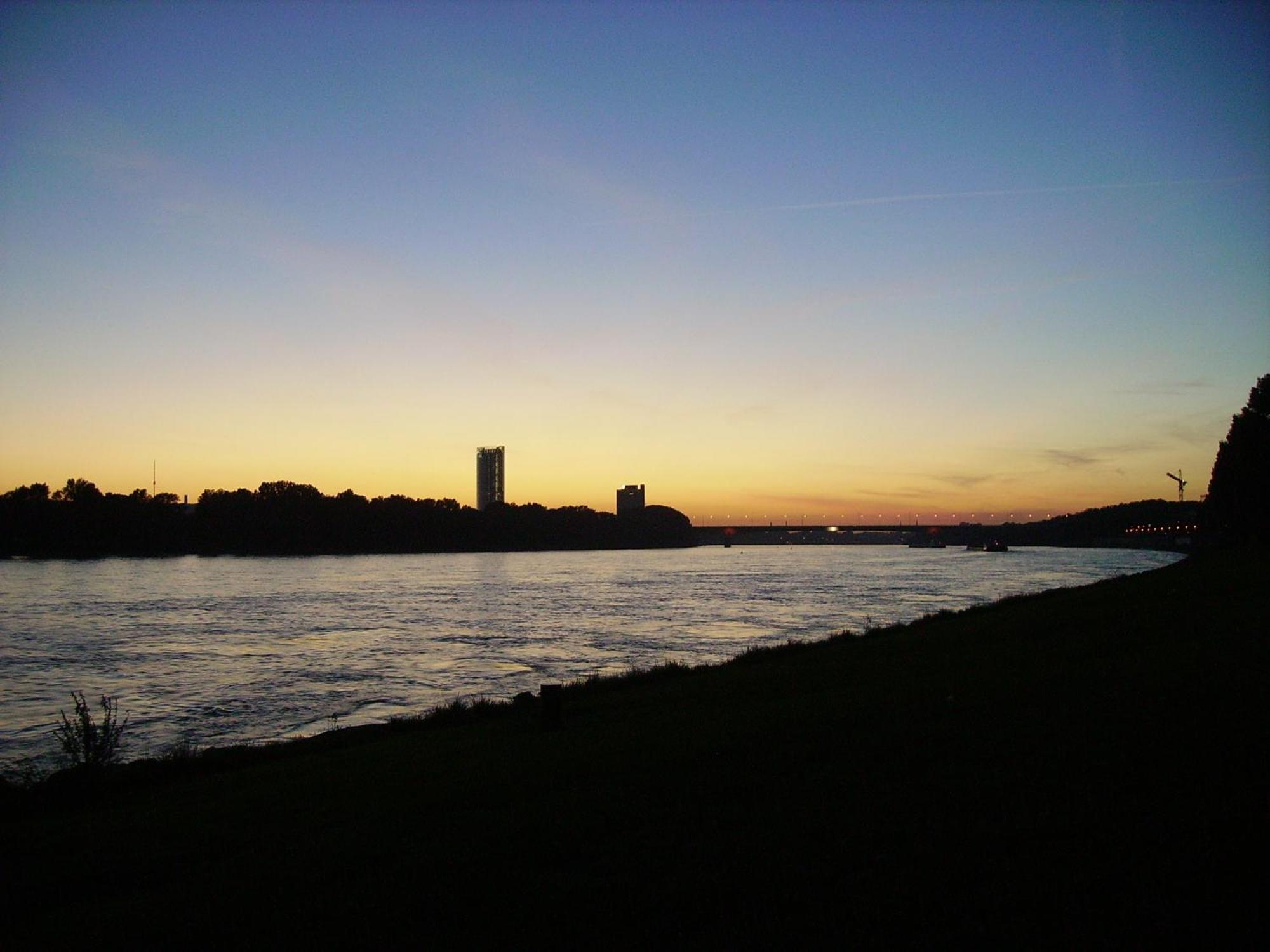 Haus Oberkassel Hotel บอนน์ ภายนอก รูปภาพ