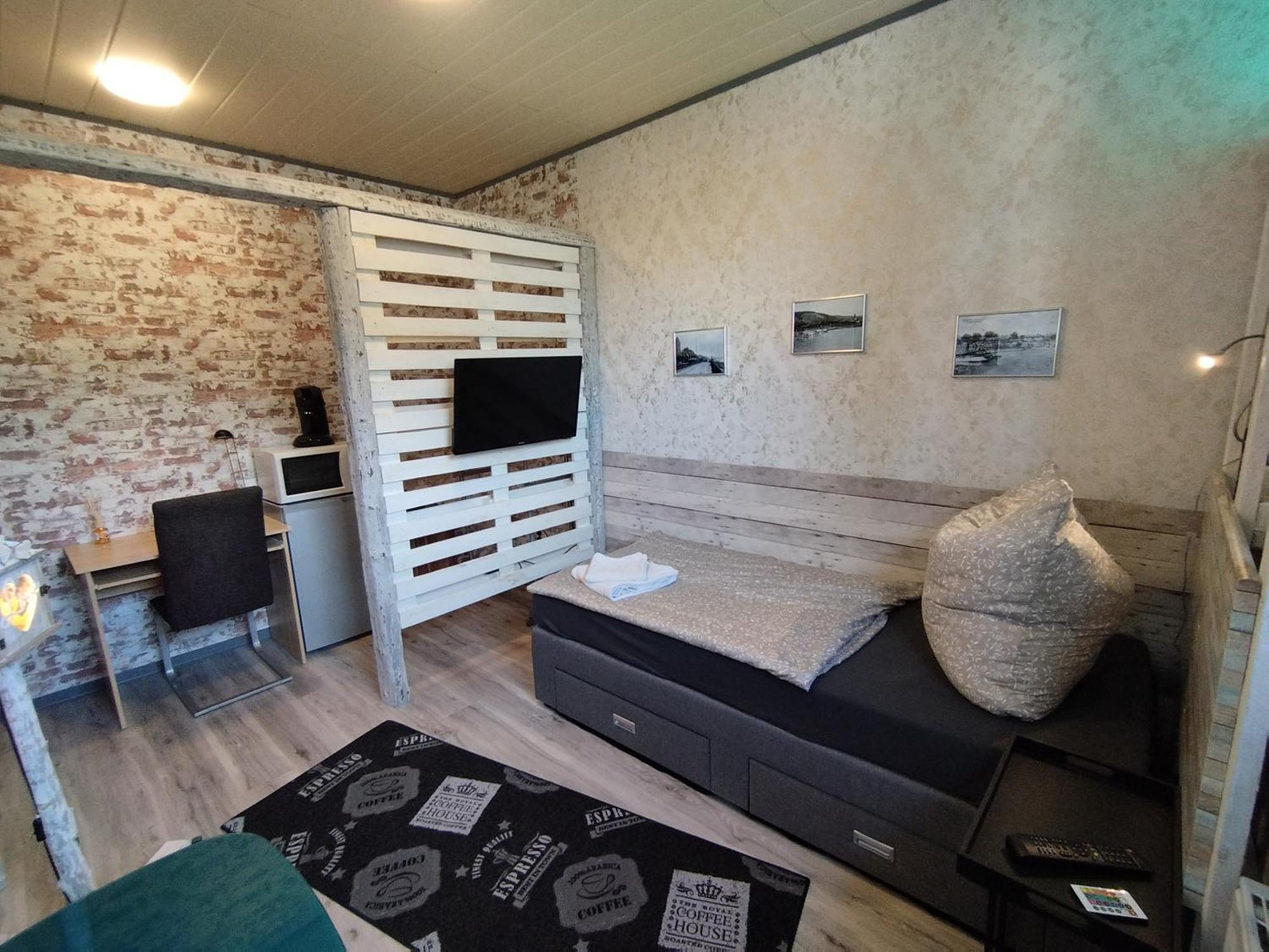 Haus Oberkassel Hotel บอนน์ ภายนอก รูปภาพ